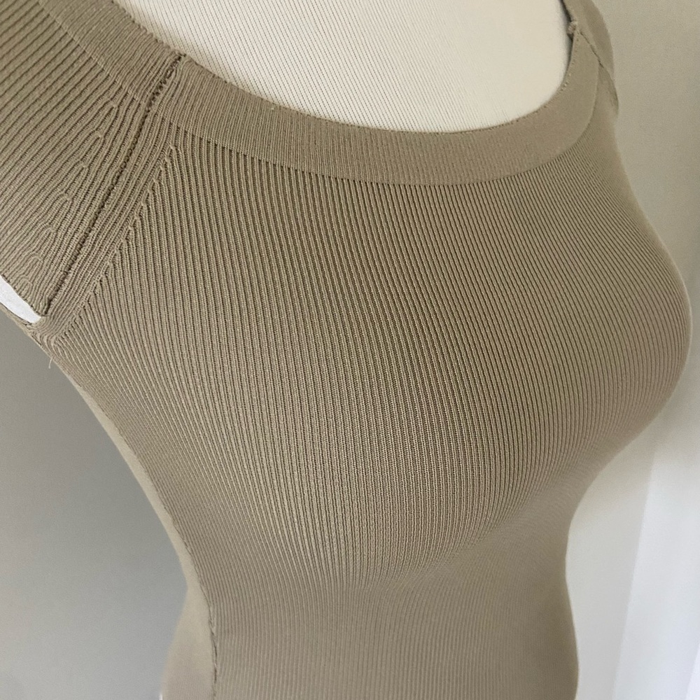 Zara Ribbed Top - Picture 7 of 7